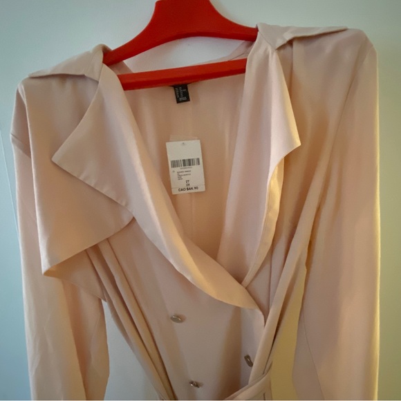 (SOLD) NWT Forever 21 Sheer Wrap Dress - 2X - Picture 2 of 2